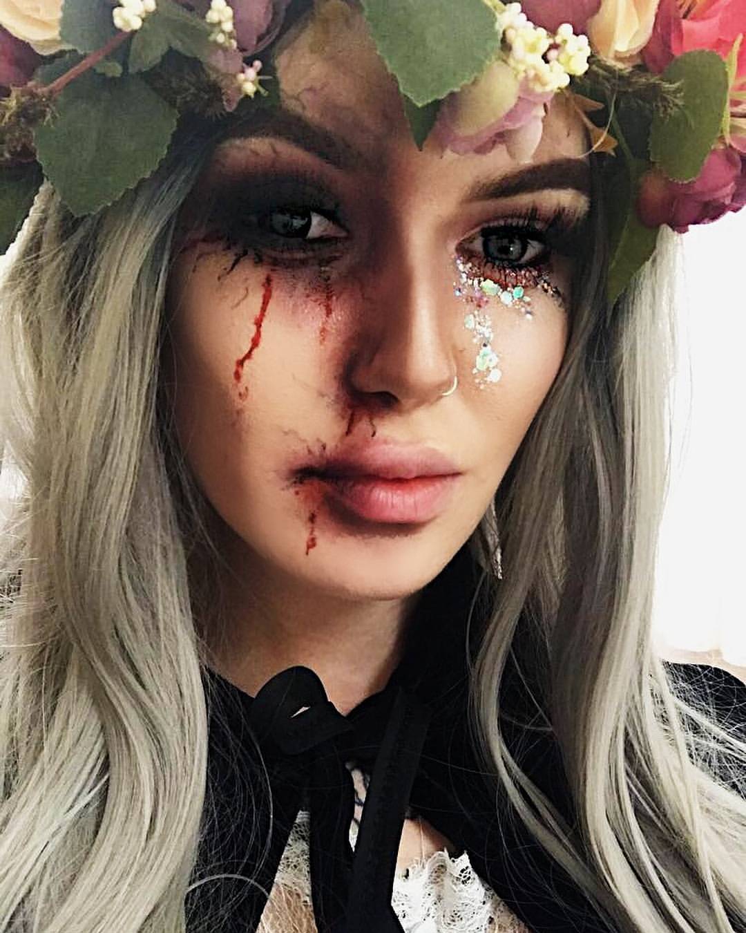 Black Out Halloween Contact Lenses - Image 3