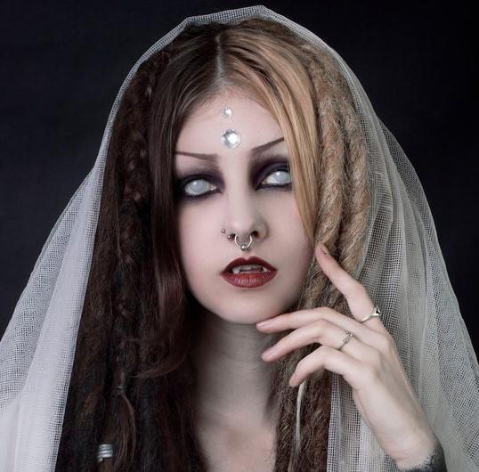 Blind White Halloween Contact Lenses - Image 7